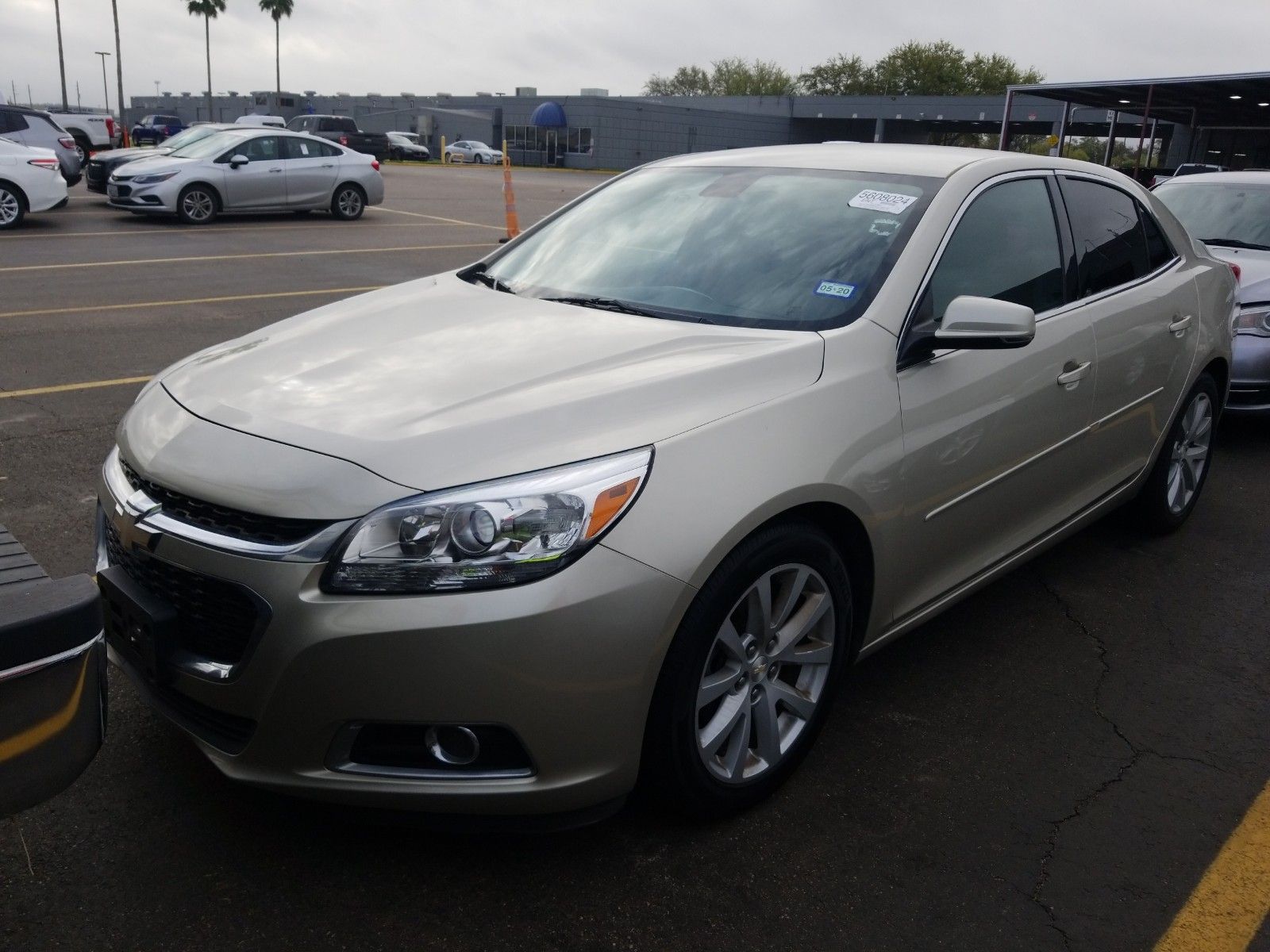 1G11D5SLXFF322074 Chevrolet Malibu 2015