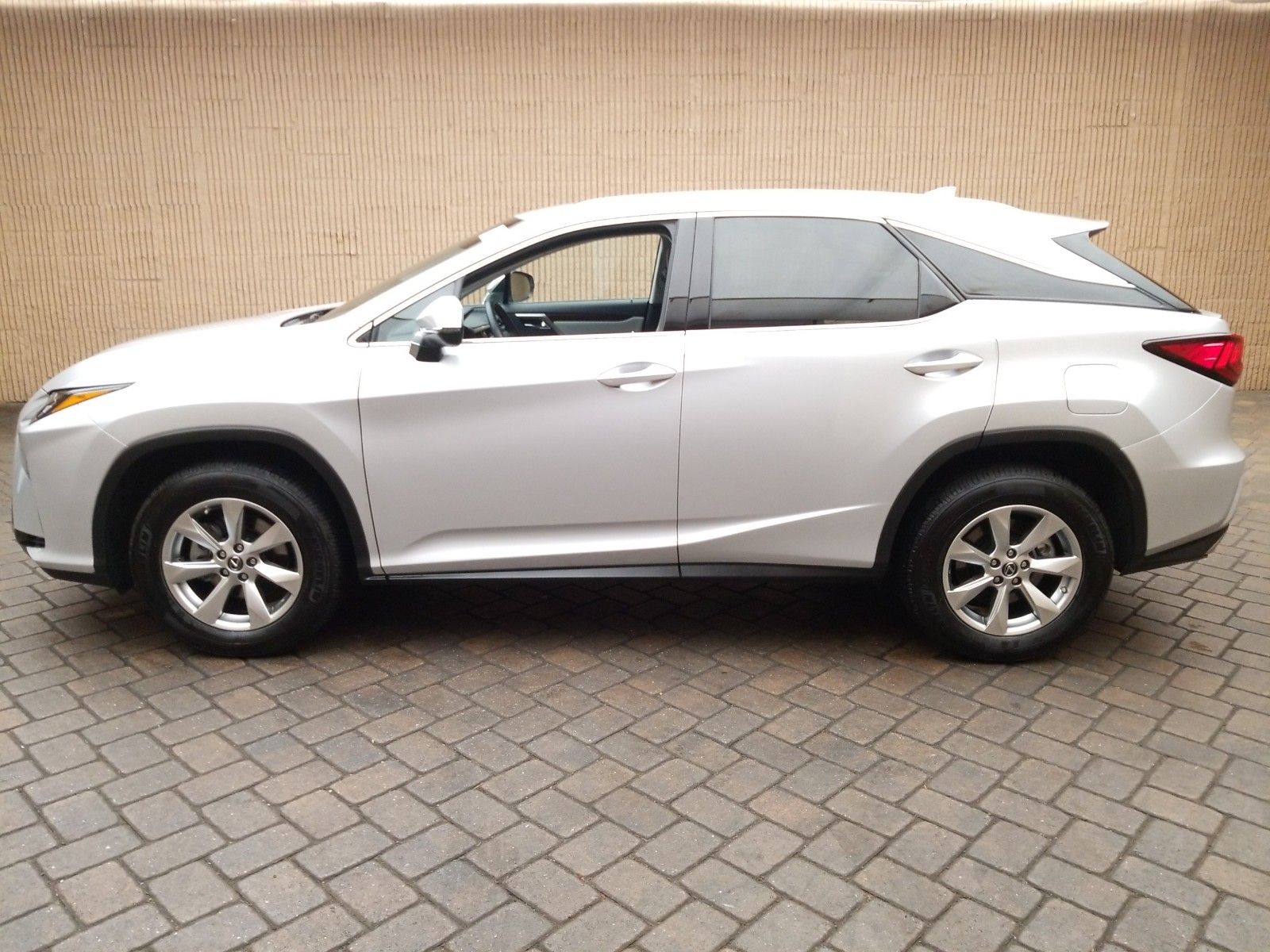 2T2BZMCA0KC175377 Lexus RX 2019 - 5