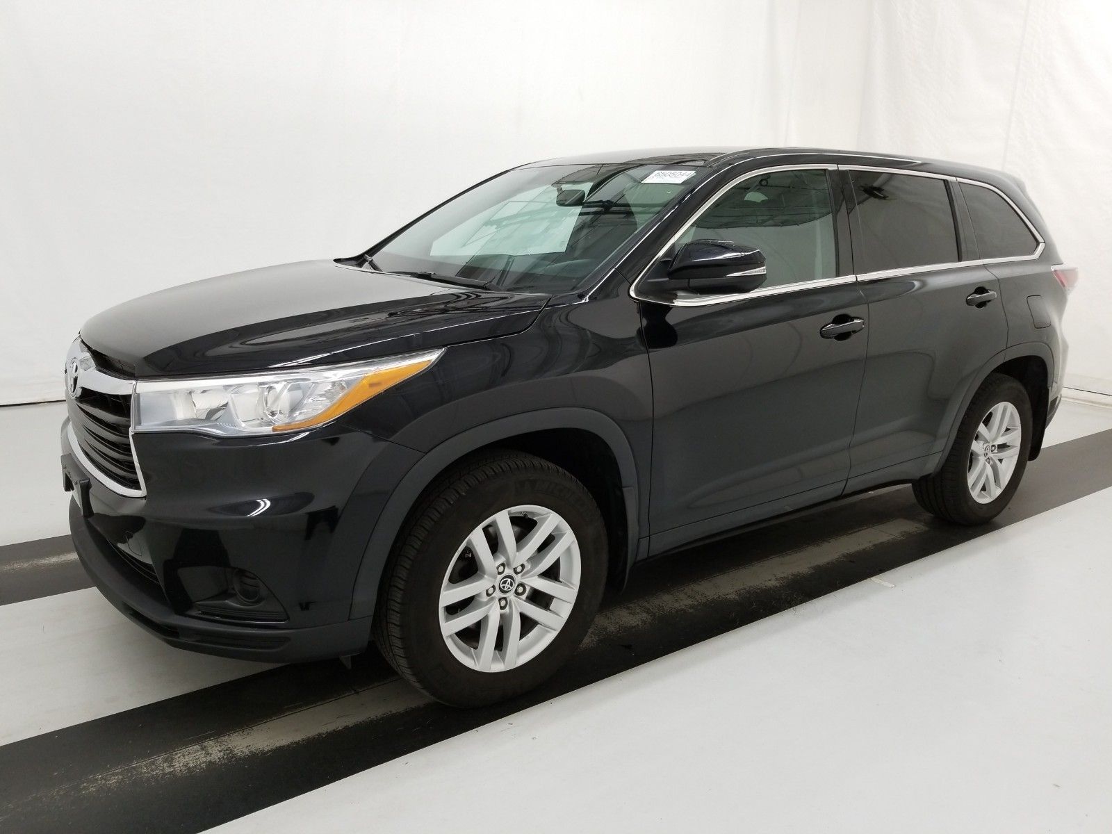 5TDBKRFH9GS278424 Toyota Highlander 2016