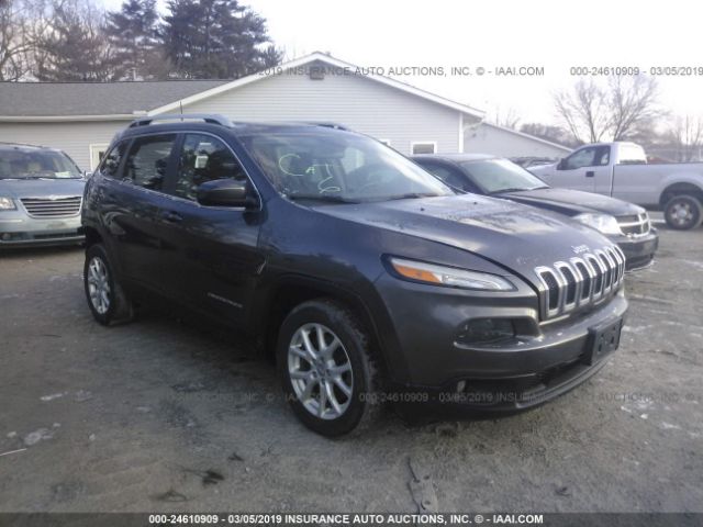 1C4PJLCB8HW539842 JEEP CHEROKEE 2017