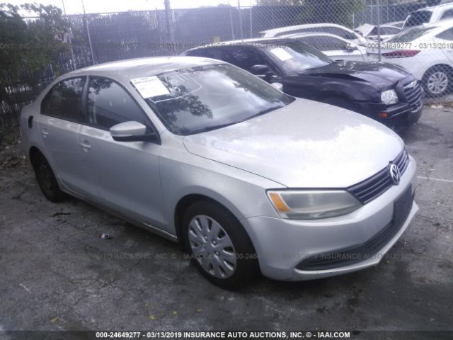 3VWDP7AJ8CM351671 VOLKSWAGEN JETTA 2012