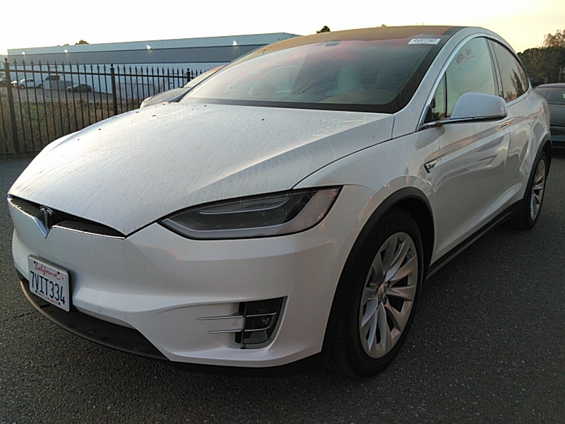 5YJXCBE20GF017713 Tesla Model X 2016